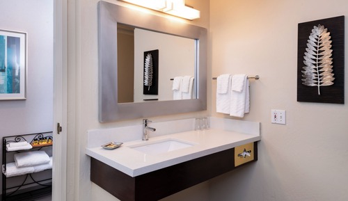 Standard Room, 2 Queen Beds, Accessible, Non Smoking