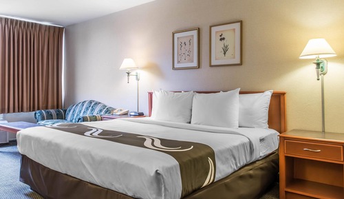 Standard Room, 1 King Bed, Non Smoking