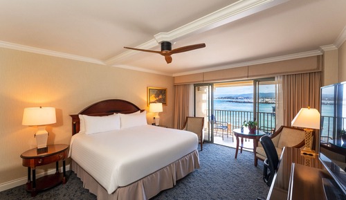 Room, 1 King Bed, Mobility Accessible, Balcony (Harbor View)