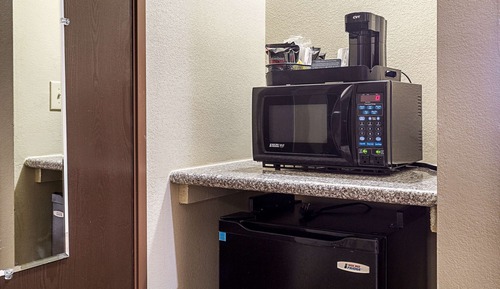 Standard Room, 1 King Bed, Non Smoking