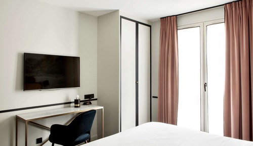 Exclusive Room, 1 King Bed, Non Smoking