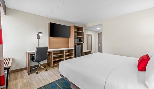 Suite, 1 King Bed, Non Smoking