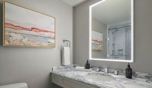 Room, 1 King Bed, City View (Hearing Accessible)