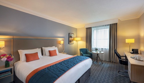 Superior Double Room, Partial Sea View