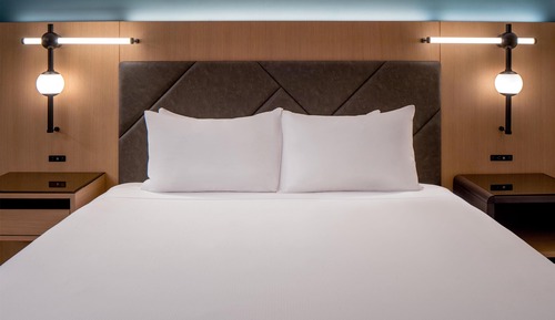 Room, 2 Queen Beds, Balcony, City View