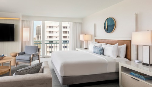 Junior Suite, 1 King Bed