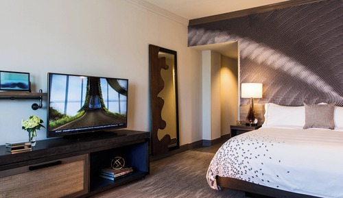 Room, 1 King Bed, Balcony