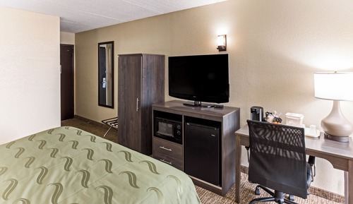 Suite, 1 King Bed, Non Smoking