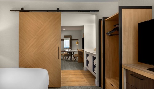 Superior Suite, 1 King Bed (Montague)