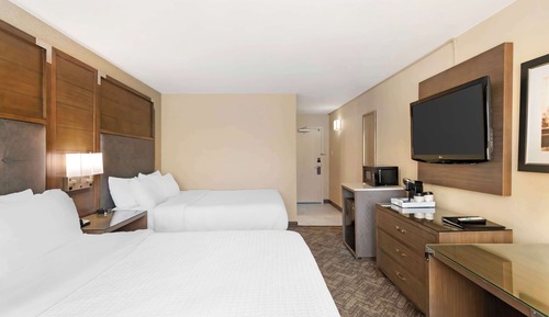 Standard Room, 2 Queen Beds, Accessible, Refrigerator