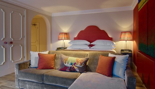 Hot Tub Junior Suite