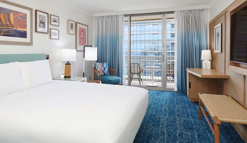 Room, 1 King Bed, Mobility Accessible, Resort View