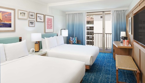 Room, 2 Queen Beds, Mobility Accessible, Partial Ocean View