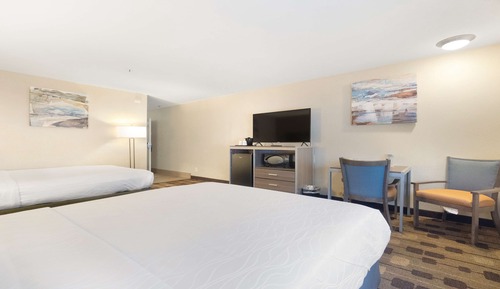 Standard Room, 2 Queen Beds, Non Smoking, Refrigerator & Microwave