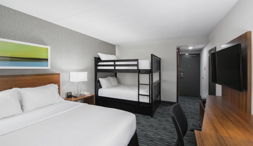 Standard Room, Multiple Beds, Non Smoking