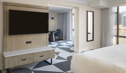 Suite, 1 Bedroom, City View