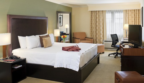 Standard Room, 1 King Bed