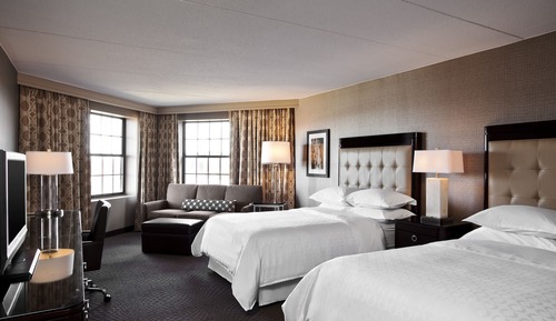 Traditional Room, 2 Double Beds (Mobility Accessible, Tub)