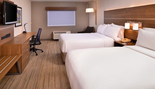 Standard Room, 2 Double Beds