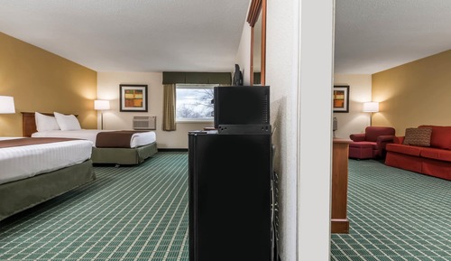 Suite, 2 Double Beds, Non Smoking (One-Bedroom Suite)