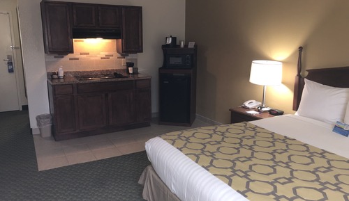 Efficiency, Room, 1 King Bed, Non Smoking