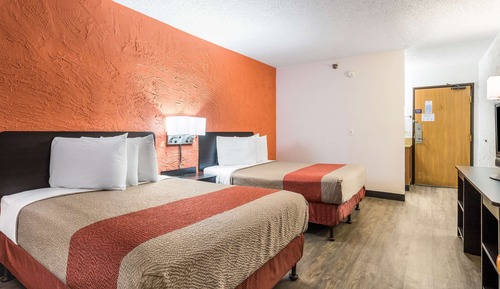 Standard Room, 2 Double Beds, Non Smoking