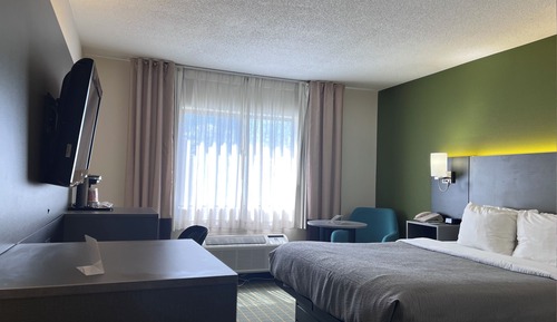 Standard Room, 1 Queen Bed, Non Smoking