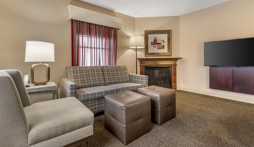 Suite, 2 Double Beds, Non Smoking, Refrigerator & Microwave