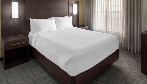 Suite, 2 Bedrooms (Hearing Accessible)