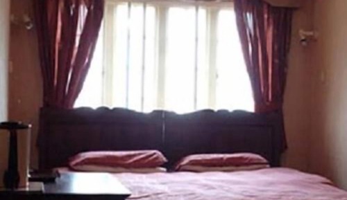 Double or Twin Room, Shared Bathroom