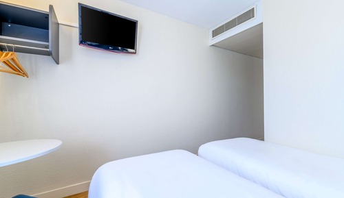 Standard Room, 2 Twin Beds, Non Smoking