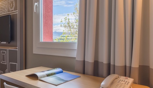 Standard Room, 2 Twin Beds