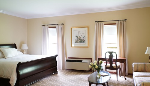 Deluxe Room, 1 King Bed