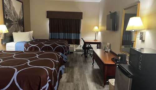 Room, 2 Queen Beds, Non Smoking