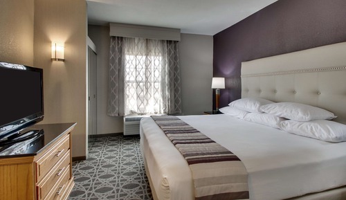 Suite, 1 King Bed with Sofa bed, Kitchen (Sofa Sleeper, 2 Rooms)