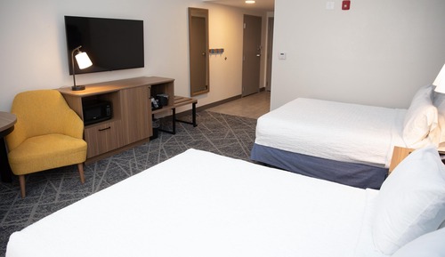 Room, 2 Queen Beds, Accessible, Non Smoking