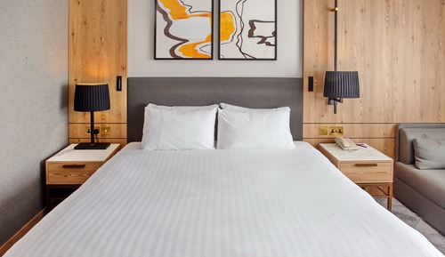 Premium Room, 1 King Bed