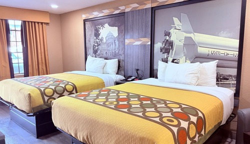Room, 2 Queen Beds, Non Smoking