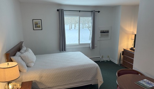 Value Room, 1 Queen Bed
