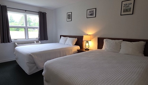 Superior Efficiency, 2 Queen Beds