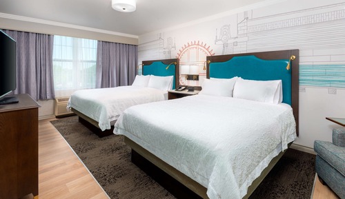 Room, 2 Queen Beds, Non Smoking