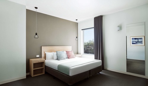 Superior Room, 1 King Bed