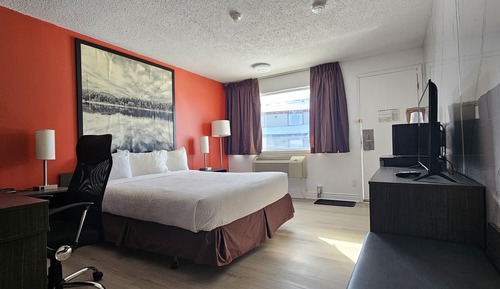 Room, 1 King Bed, Non Smoking