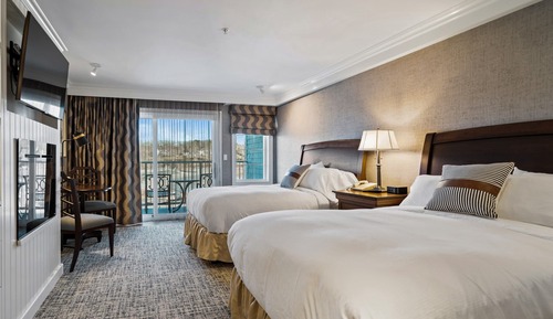 Upperbeach Double (Partial Beachview, Balcony)