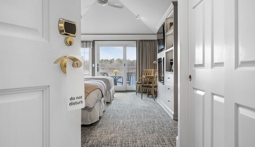 Harborview Double (Riverview, Balcony) 