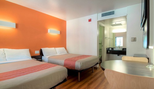Standard Room, 2 Double Beds, Smoking