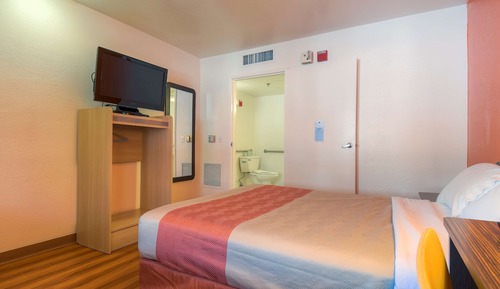 Deluxe Room, 1 Double Bed, Smoking
