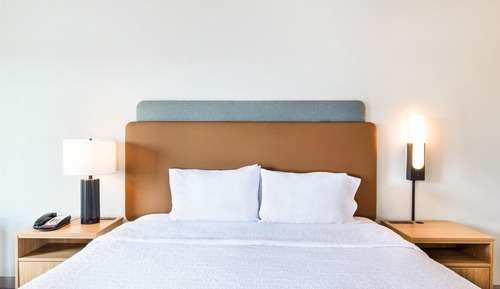 Standard Room, 1 King Bed, Non Smoking