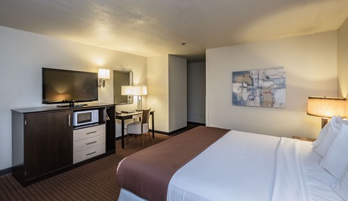 Standard Room, 1 Queen Bed