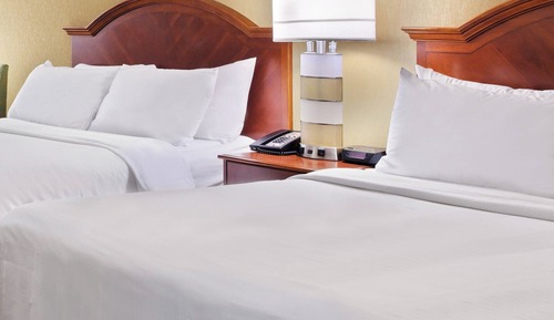 Room, 2 Queen Beds, Non Smoking (Hearing Accessible)